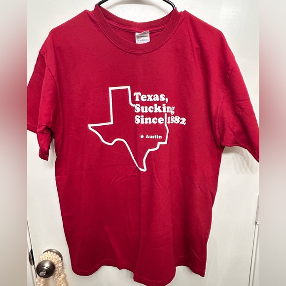 Men’s Texas sucking since 1882 Tshirt-Large - Picture 1 of 3